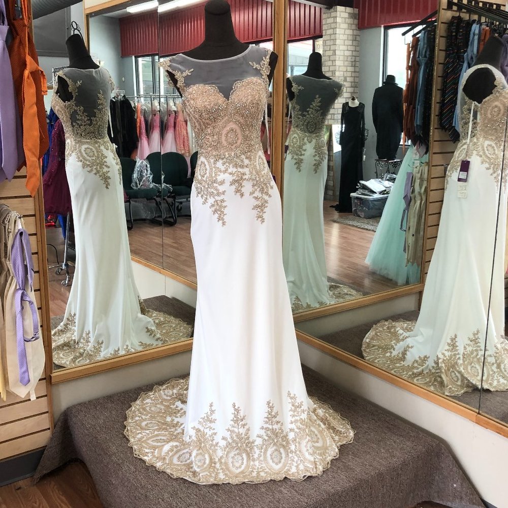White & Gold gown by Lucci Lu 96018 STUNNING LAST ONE IN WHITE & GOLD